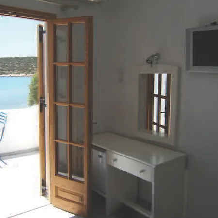 Galatis 3* Aliki (Paros)